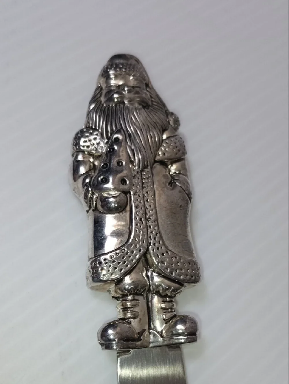 Vintage Wallace Silversmiths Holiday Santa Claus 3Piece Cheese Knife Serving Set